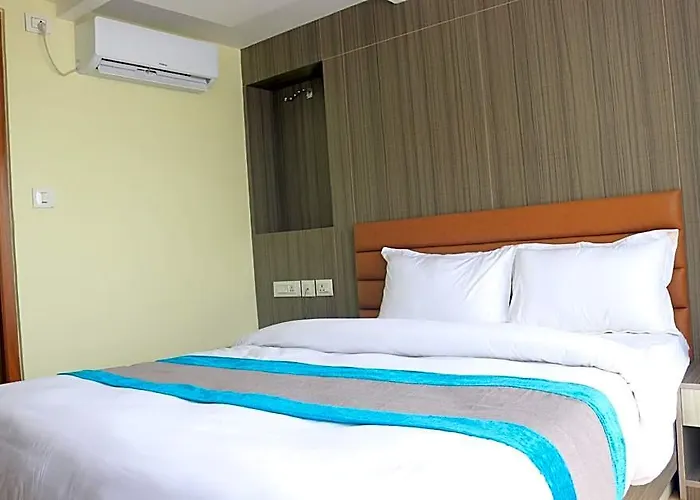 President Airport 4*